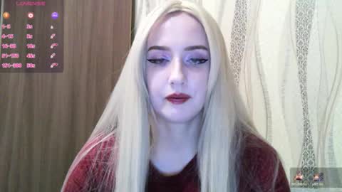 Snapshot of nikki_roseanna chatting on 11-19-25, 01:44 Nikki Roseanna online show from 11-19-25, 01:44