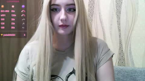 Snapshot of nikki_roseanna chatting on 11-29-25, 03:37 Nikki Roseanna online show from 11-29-25, 03:37