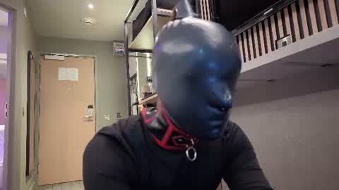 Snapshot of nikki_x chatting on 06-20-26, 04:10 Nikki online show from 06-20-26, 04:10