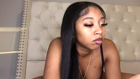 Snapshot of nikkib333 chatting on 01-18-25, 03:09 NikkiB online show from 01-18-25, 03:09