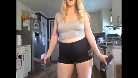 nikkib653466 online show from 05-19-26, 05:08