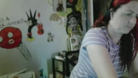 Nikkie online show from 11-17-25, 06:35