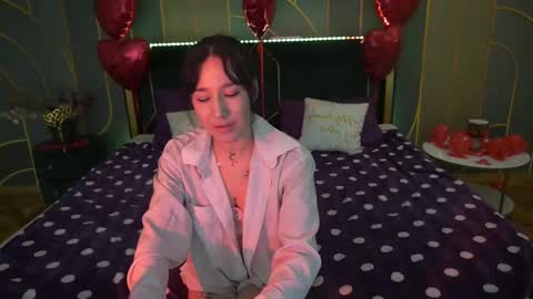 Snapshot of nikkigoldx chatting on 02-19-25, 08:52 Nikki online show from 02-19-25, 08:52