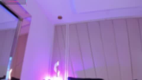 Snapshot of nikkii_vegaa chatting on 02-10-25, 07:36 Nikki online show from 02-10-25, 07:36