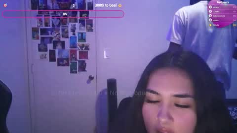 Nikkinotnicki00 online show from 12-14-25, 09:47