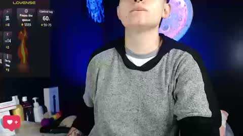 Nikky online show from 09-19-25, 01:01