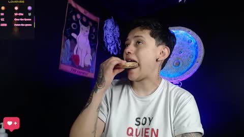 Nikky online show from 02-17-26, 01:07