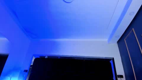 Snapshot of nikkysmiith chatting on 02-28-25, 01:47 online show from 02-28-25, 01:47