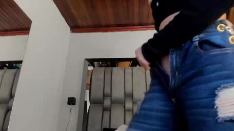     online show from 11-03-25, 11:33