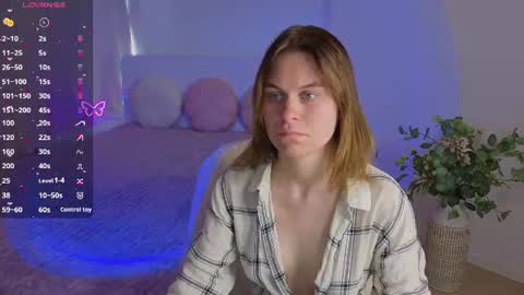 Snapshot of nikkyy_reed chatting on 07-06-26, 05:59 Nikky online show from 07-06-26, 05:59