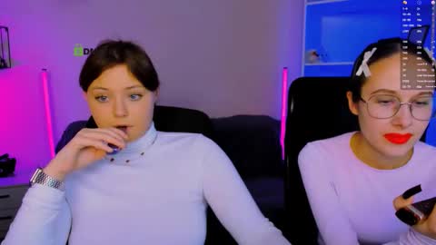 Little Niko  Help me reach my goals online show from 11-12-25, 08:08