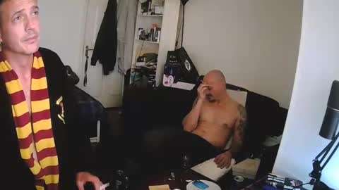 Snapshot of nikolas1382739 chatting on 11-09-25, 10:57 nikolas1382739 online show from 11-09-25, 10:57