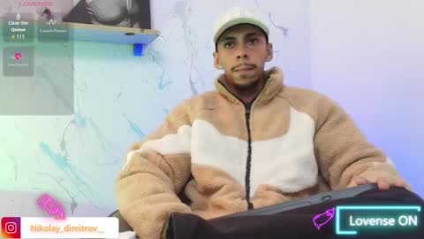    online show from 11-19-25, 06:35