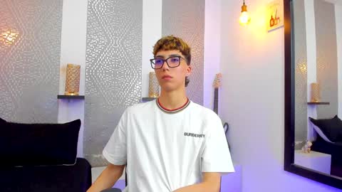    online show from 01-12-25, 07:11