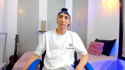    online show from 02-06-25, 07:02