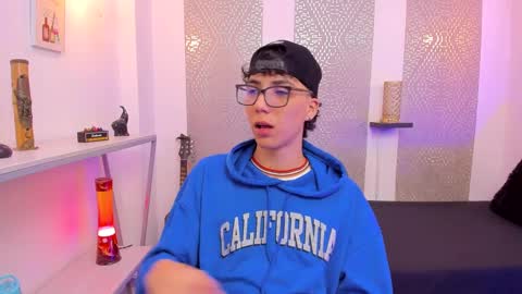    online show from 09-10-25, 04:12