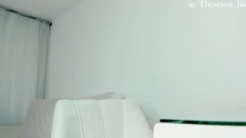 Snapshot of nikolaylisin chatting on 12-21-24, 06:19 Niko online show from 12-21-24, 06:19