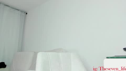 Snapshot of nikolaylisin chatting on 01-04-25, 06:52 Niko online show from 01-04-25, 06:52