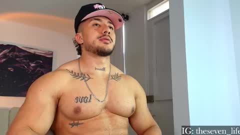 Niko online show from 12-19-25, 01:51