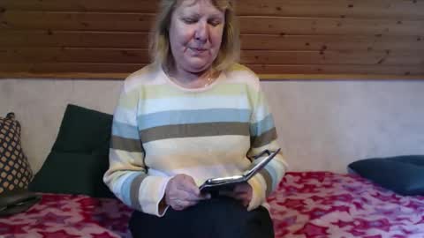 Nikole1 online show from 03-30-26, 09:54