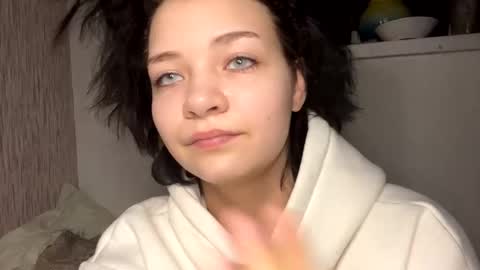 nikoli_naw online show from 01-29-25, 08:25