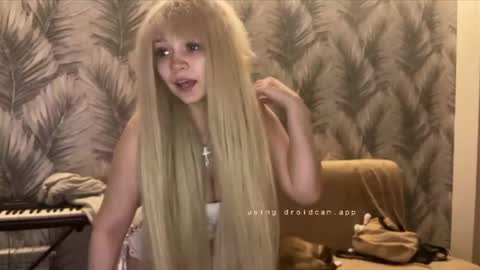 Snapshot of nikoli_naw chatting on 05-26-26, 06:59 nikoli_naw online show from 05-26-26, 06:59