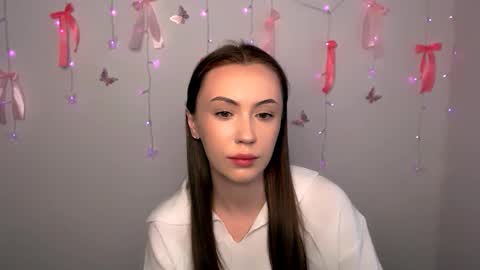 nikonara_ online show from 04-11-26, 12:20