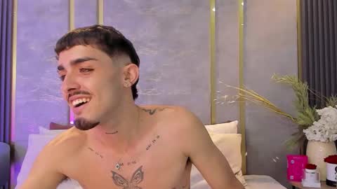 Niko Stone online show from 11-21-25, 05:28