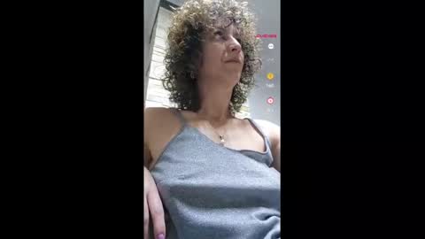 Snapshot of nikpassion123 chatting on 02-08-25, 06:12 nikol online show from 02-08-25, 06:12