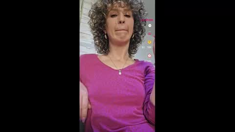 Snapshot of nikpassion123 chatting on 02-11-25, 10:48 nikol online show from 02-11-25, 10:48