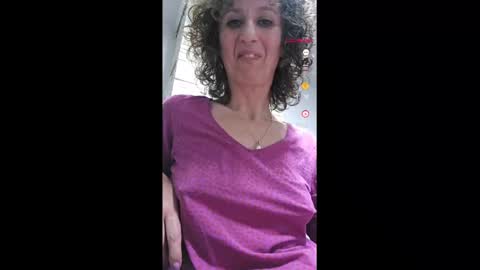 Snapshot of nikpassion123 chatting on 02-21-25, 06:59 nikol online show from 02-21-25, 06:59