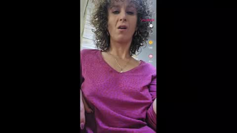 Snapshot of nikpassion123 chatting on 02-25-25, 12:34 nikol online show from 02-25-25, 12:34