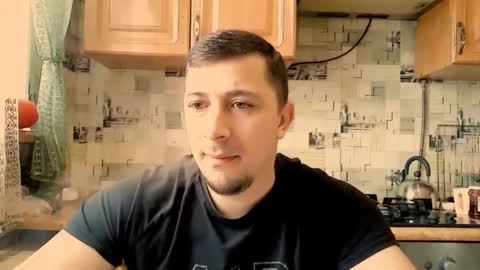 Snapshot of nikqredhot chatting on 02-15-26, 07:51 NikQRedhot online show from 02-15-26, 07:51