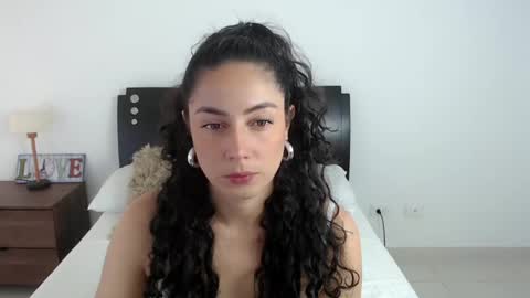 Snapshot of niky_blue chatting on 05-04-26, 12:23 niky_blue online show from 05-04-26, 12:23