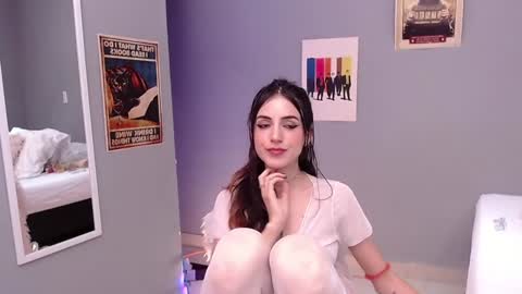 Snapshot of nikyastark chatting on 01-09-25, 03:58 Niky A Stark online show from 01-09-25, 03:58