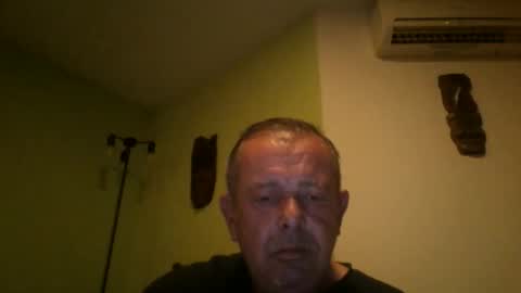 Snapshot of nikyo419 chatting on 10-15-25, 03:50 nikyo419 online show from 10-15-25, 03:50
