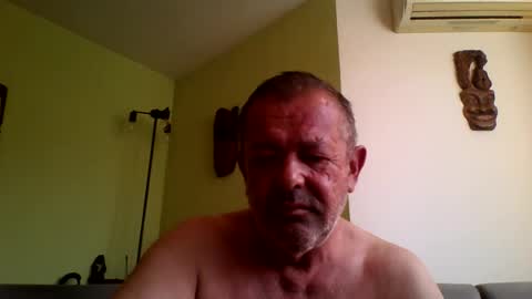 Snapshot of nikyo419 chatting on 07-19-26, 06:39 nikyo419 online show from 07-19-26, 06:39
