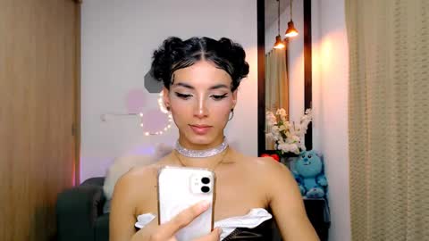 Nilam online show from 03-10-25, 11:27