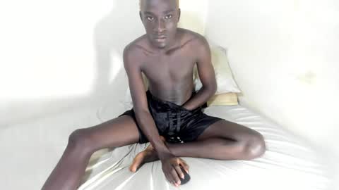 Snapshot of nileboys chatting on 07-15-26, 11:59 Niles online show from 07-15-26, 11:59