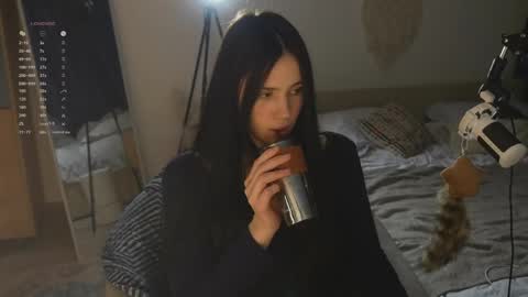 Jennet online show from 04-01-26, 06:38