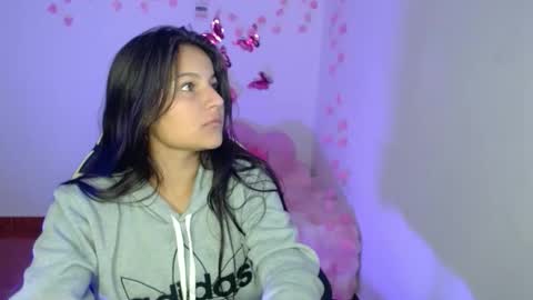 nina__666 online show from 12-19-25, 11:17