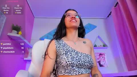 Nina online show from 03-06-25, 04:41