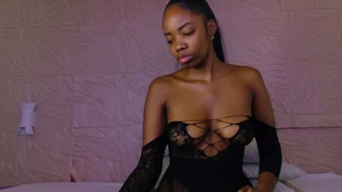 Snapshot of nina_bae_ chatting on 07-11-26, 08:44 nina_bae_ online show from 07-11-26, 08:44