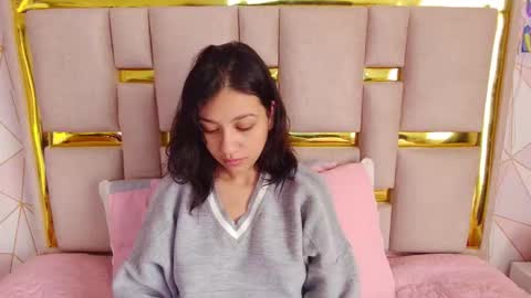 Nina Carther online show from 03-25-26, 11:27