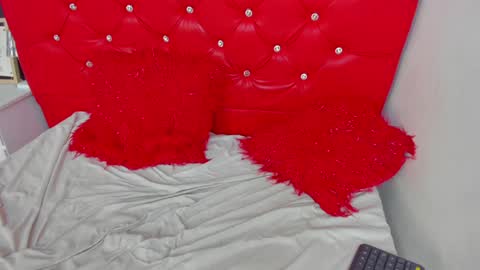 Nina online show from 12-28-24, 05:02