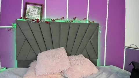 Nina online show from 01-16-25, 04:28