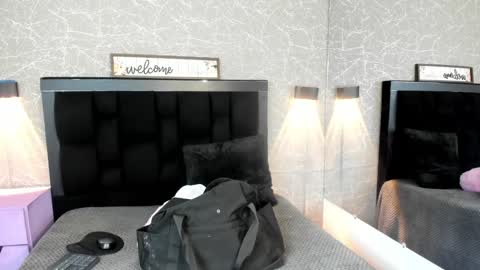 Nina online show from 01-21-25, 03:48