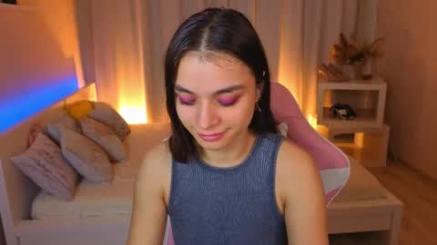 Ketrin online show from 05-19-26, 01:22
