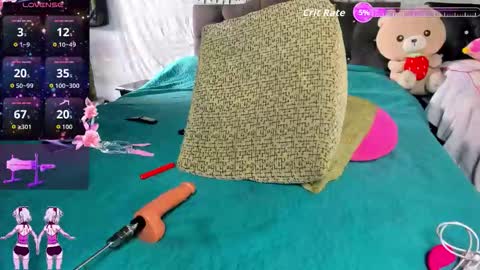 Nina Gauther  online show from 10-29-25, 03:36