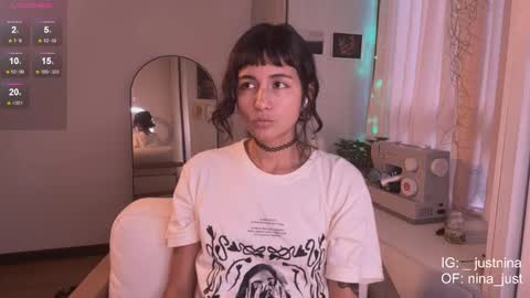 Snapshot of nina_just chatting on 01-21-25, 09:46 Nina. online show from 01-21-25, 09:46